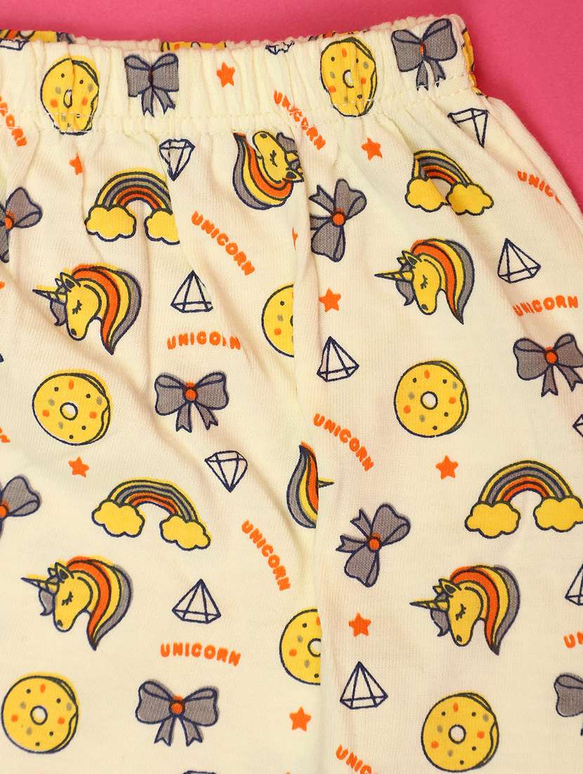 yellow round neck shorts set - 20728133 -  Standard Image - 2