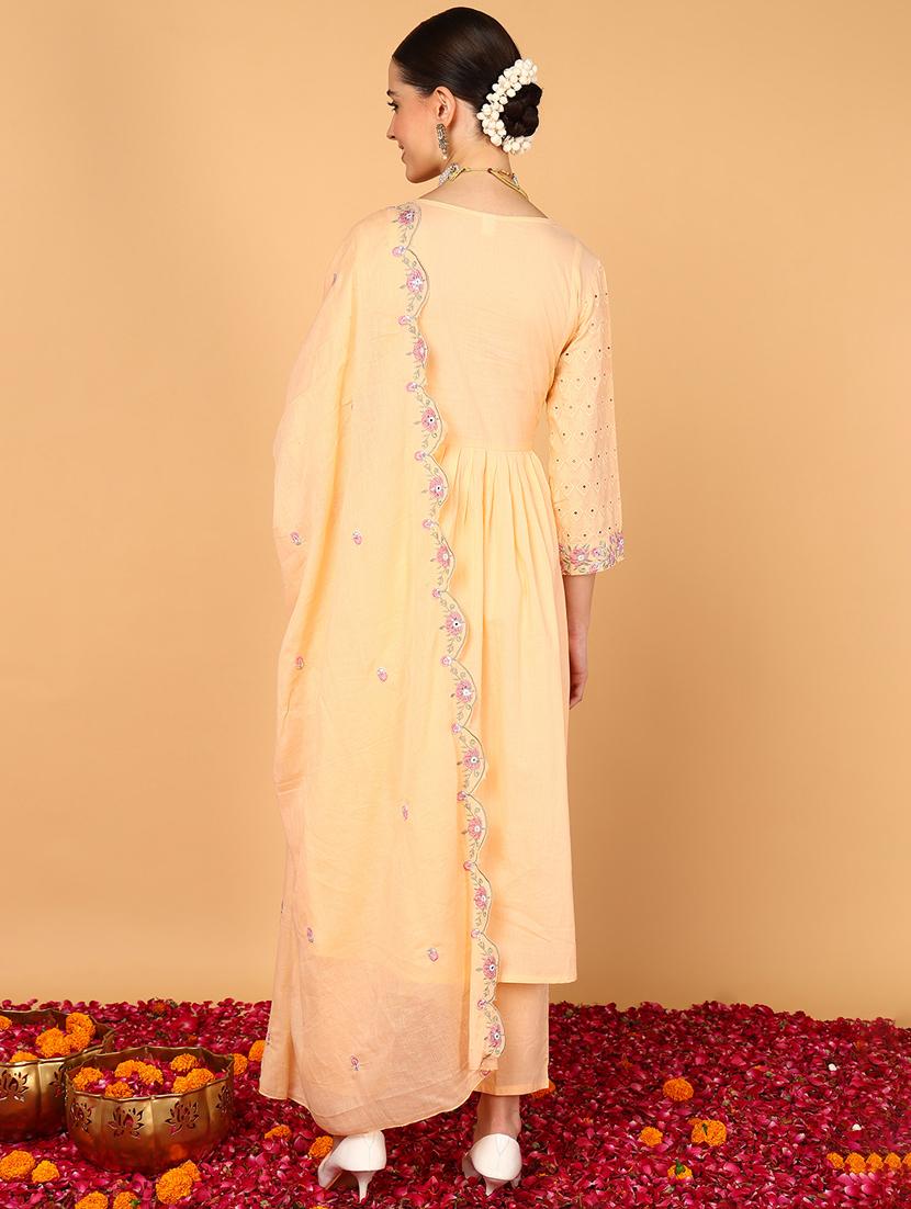 women kurta pant set with dupatta - 20729441 - Standard Image - 2
