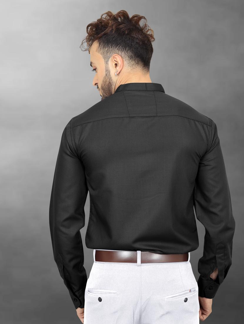 men black solid full sleeve casual shirt - 20755086 - Standard Image - 2
