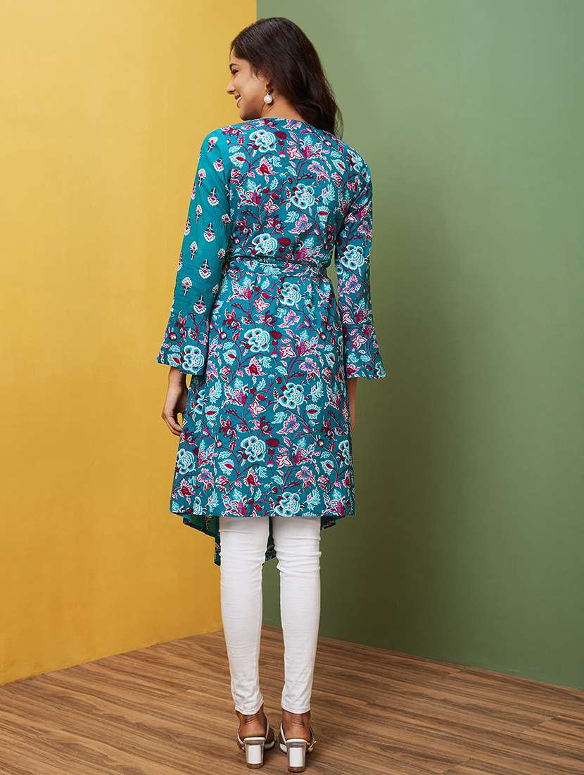 green floral printed a-line kurta - 20755945 -  Standard Image - 2