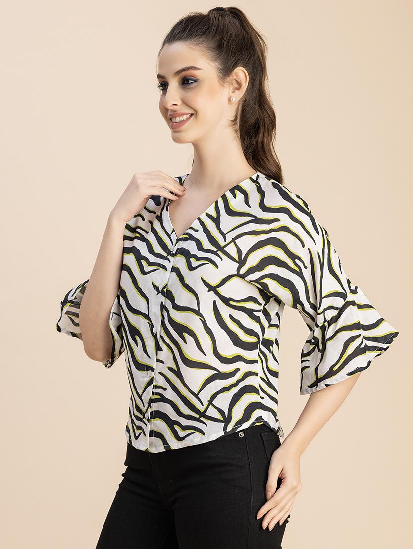 women animal print bell sleeves top - 20766001 - Standard Image - 2