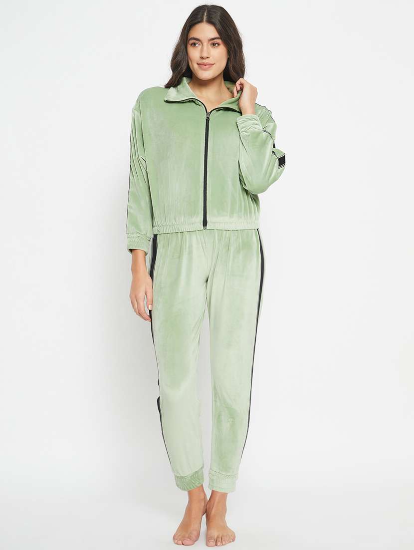 women velvet pyjama nightwear set