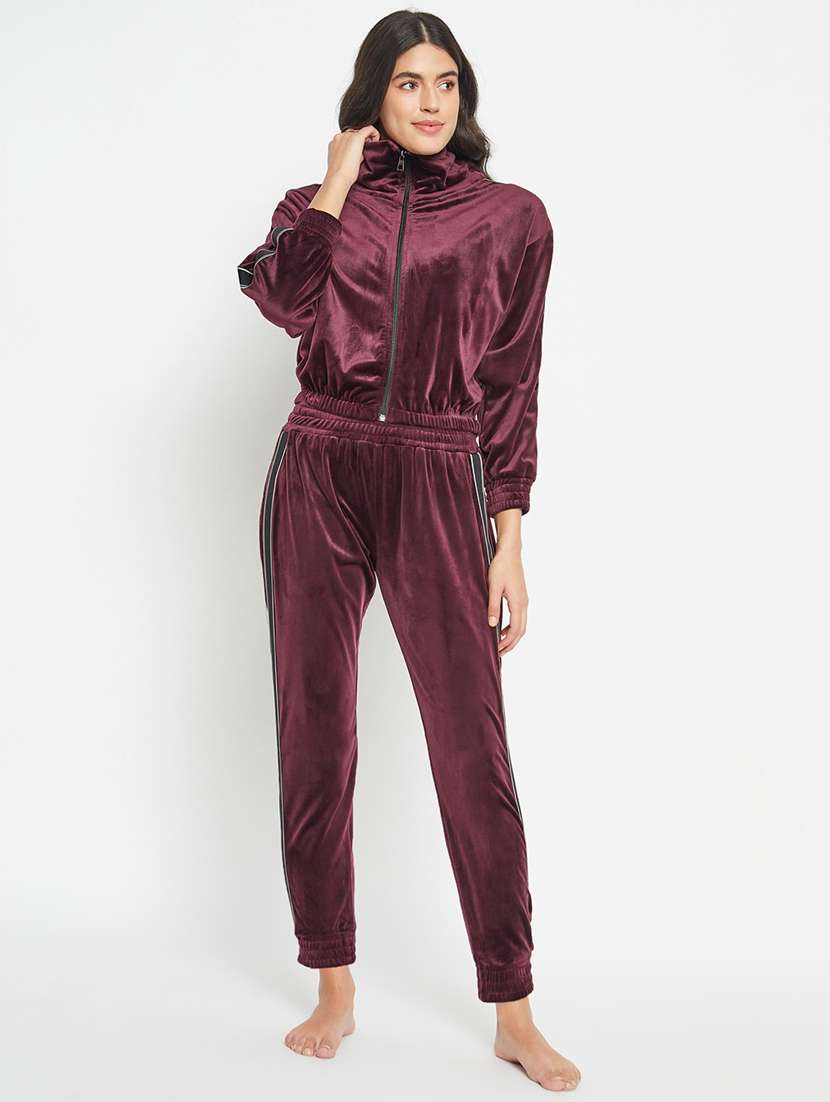 women velvet pyjama nightwear set