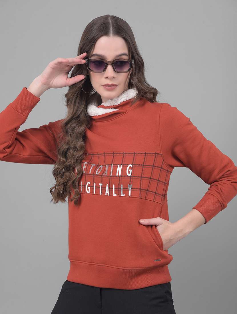 women rust typographic regular sweatshirt