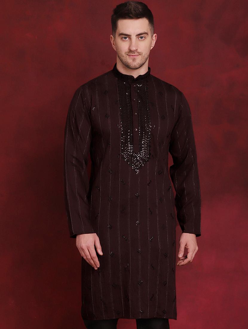 men embroidered long sleeve kurta
