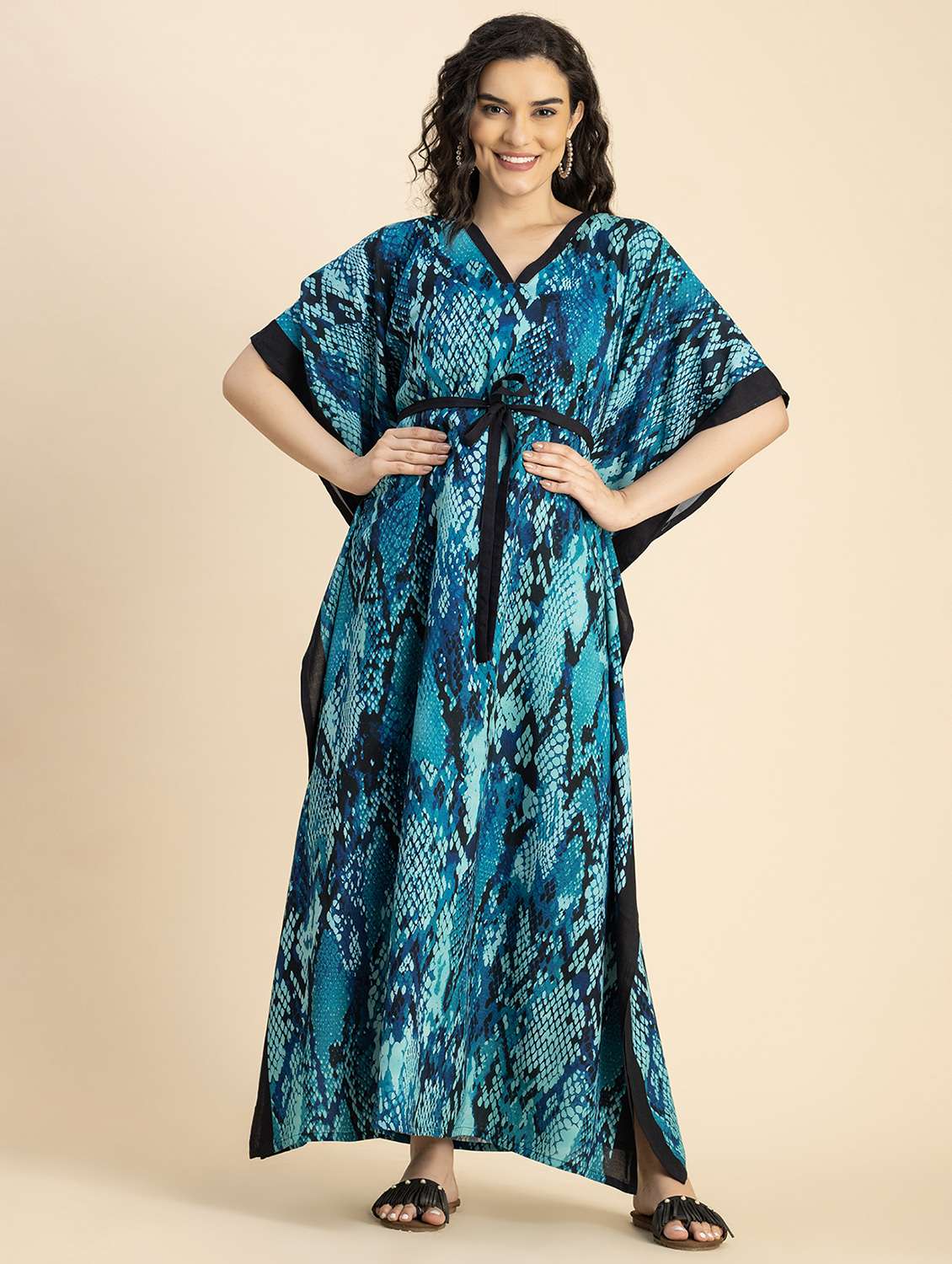 women blue animal printed kaftan