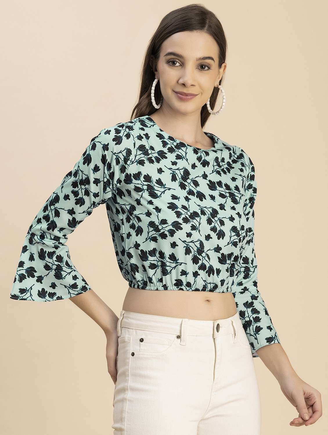 women green floral printed crop top - 20817987 -  Standard Image - 2