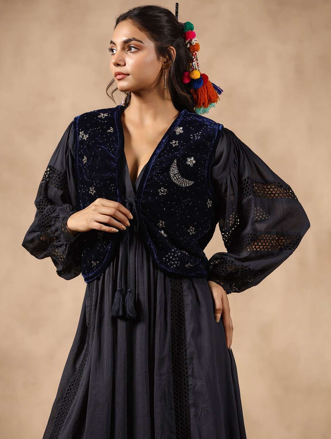 Women Sleeveless Embellished Ethnic Jackets - 20825198 -  Standard Image - 2