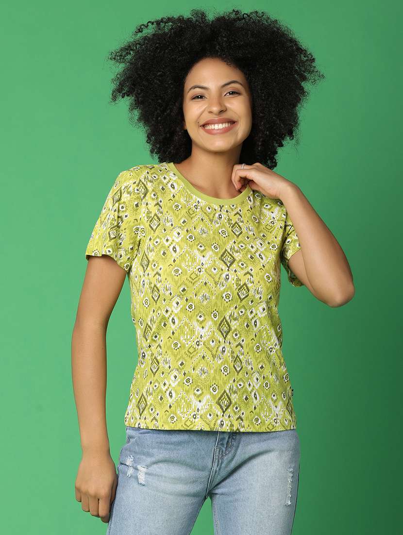 women round neck printed t-shirt