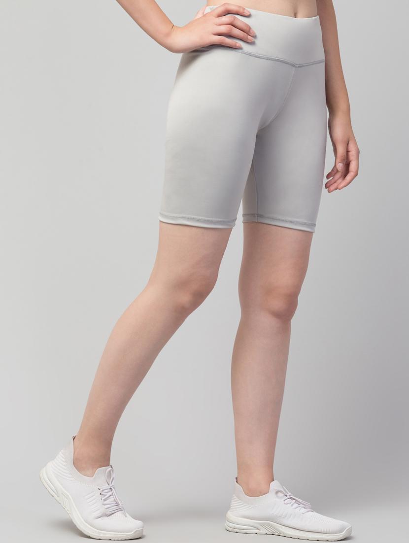 women's solid mid rise active wear shorts - 20830047 - Standard Image - 2