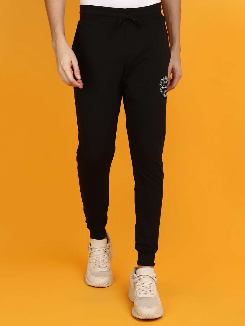 men black relaxed fit mid rise jooger