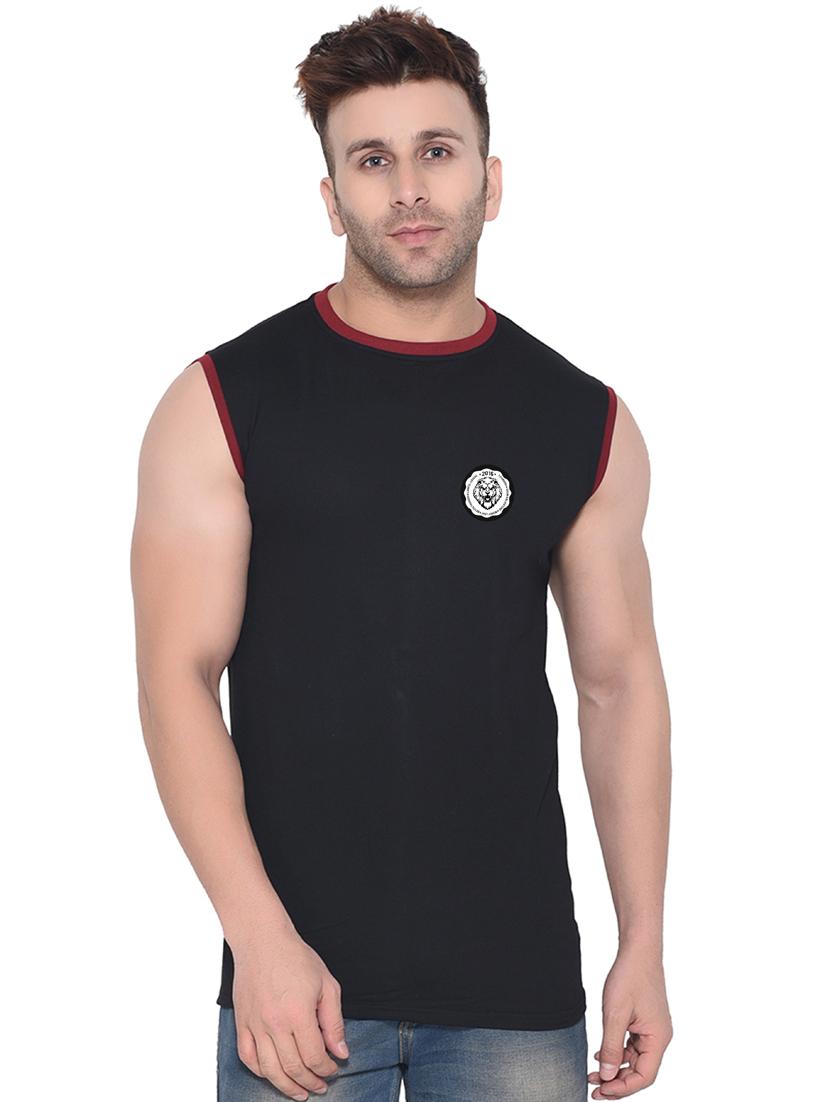 round neck solid t-shirt - 20841462 - Zoom Image - 0