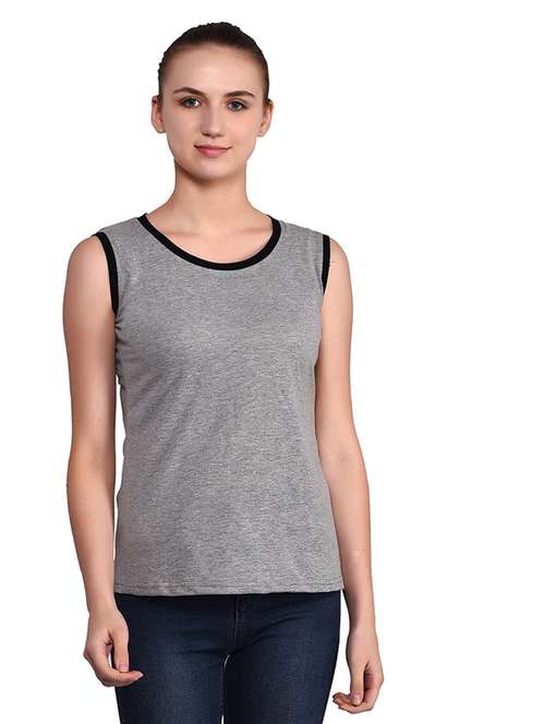 women solid round neck t-shirt - 20842147 -  Standard Image - 0