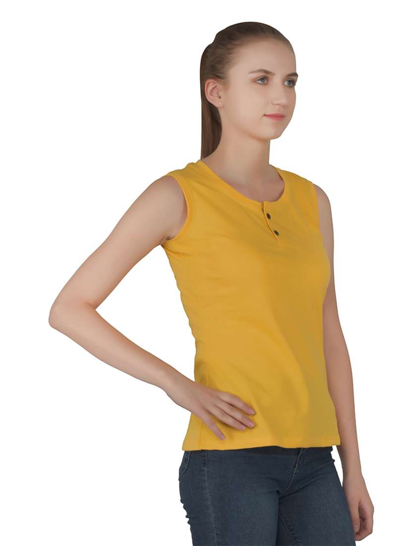women solid round neck t-shirt - 20842221 -  Standard Image - 2