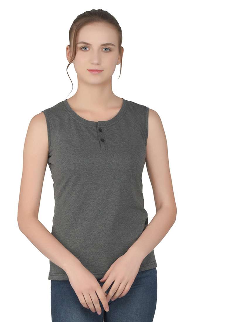 women solid round neck t-shirt