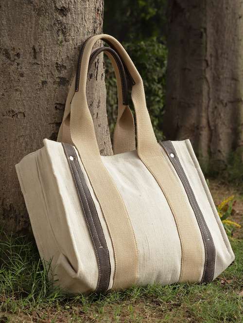 sisal cream & black solid cotton jute & leather handheld bag - 20850246 -  Standard Image - 0