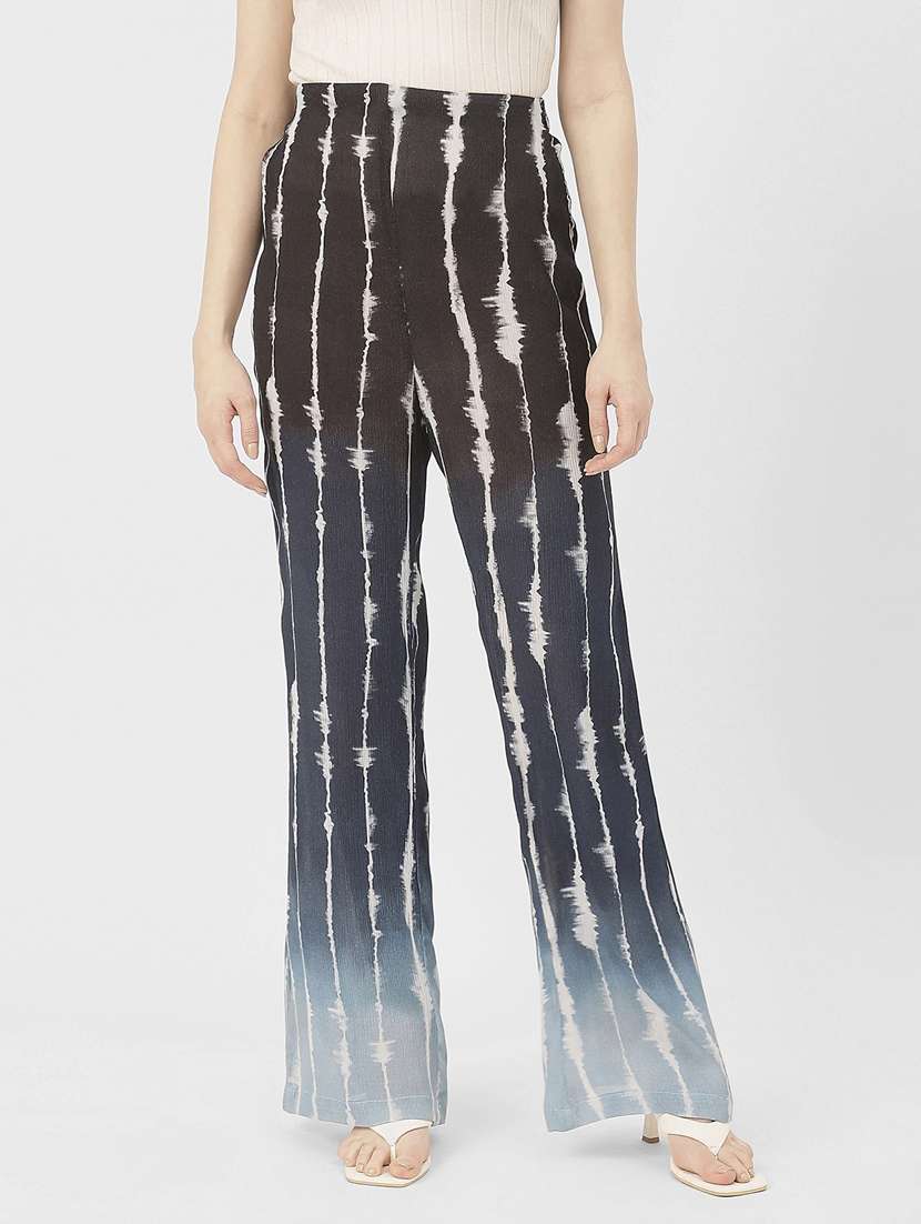 women printed bootcut trouser