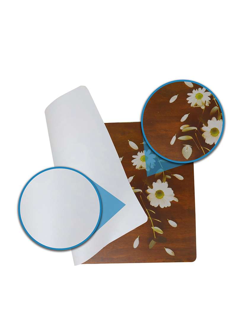 printed placemats for dining table and kitchen - 20853503 -  Standard Image - 2