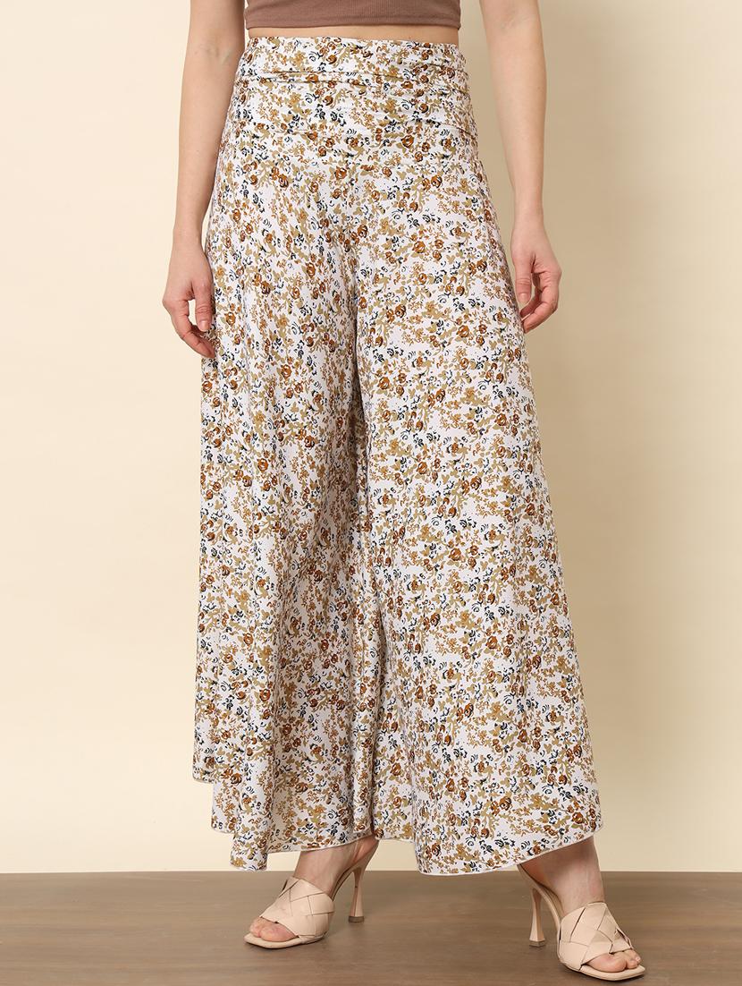 women off-white floral printed palazzo - 20858781 - Zoom Image - 0
