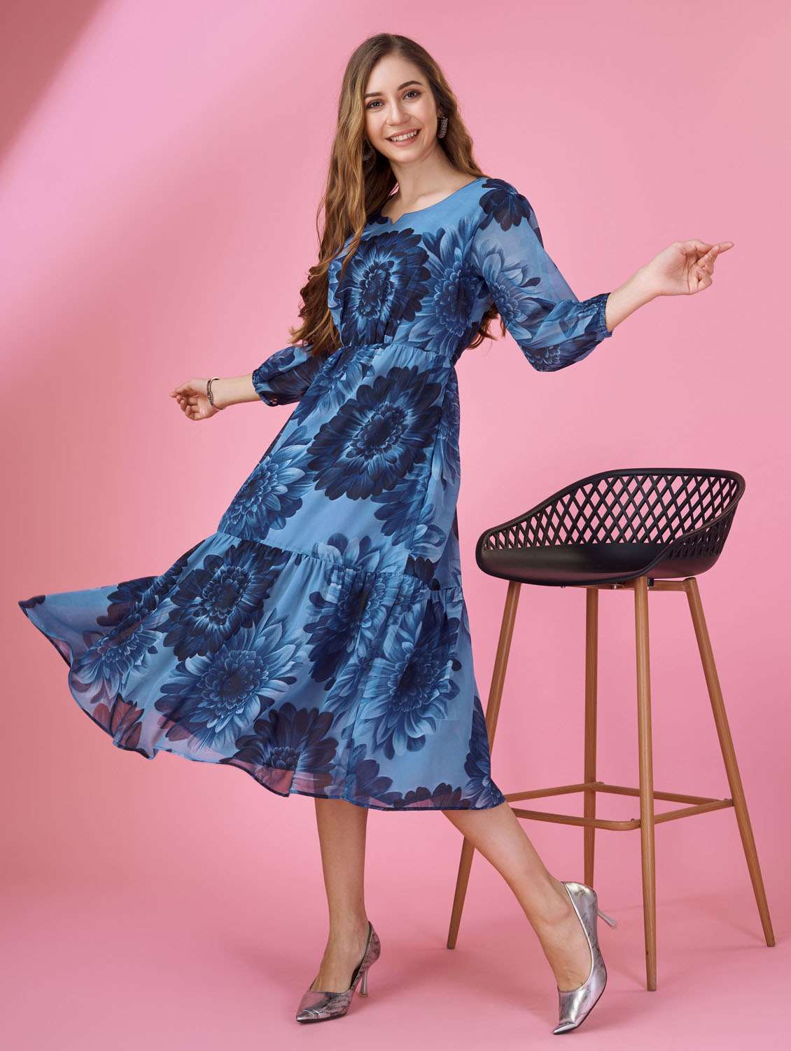 women blue floral printed notch neck tiered dress