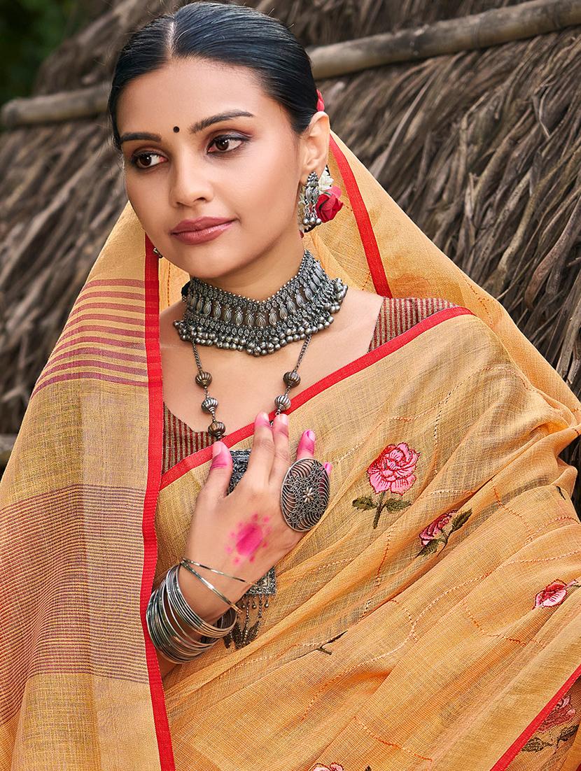 women orange embroidered saree with blouse - 20884700 - Standard Image - 2