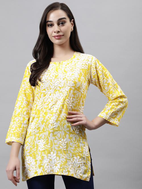 women three quarter sleeve straight kurti - 20884755 -  Standard Image - 0