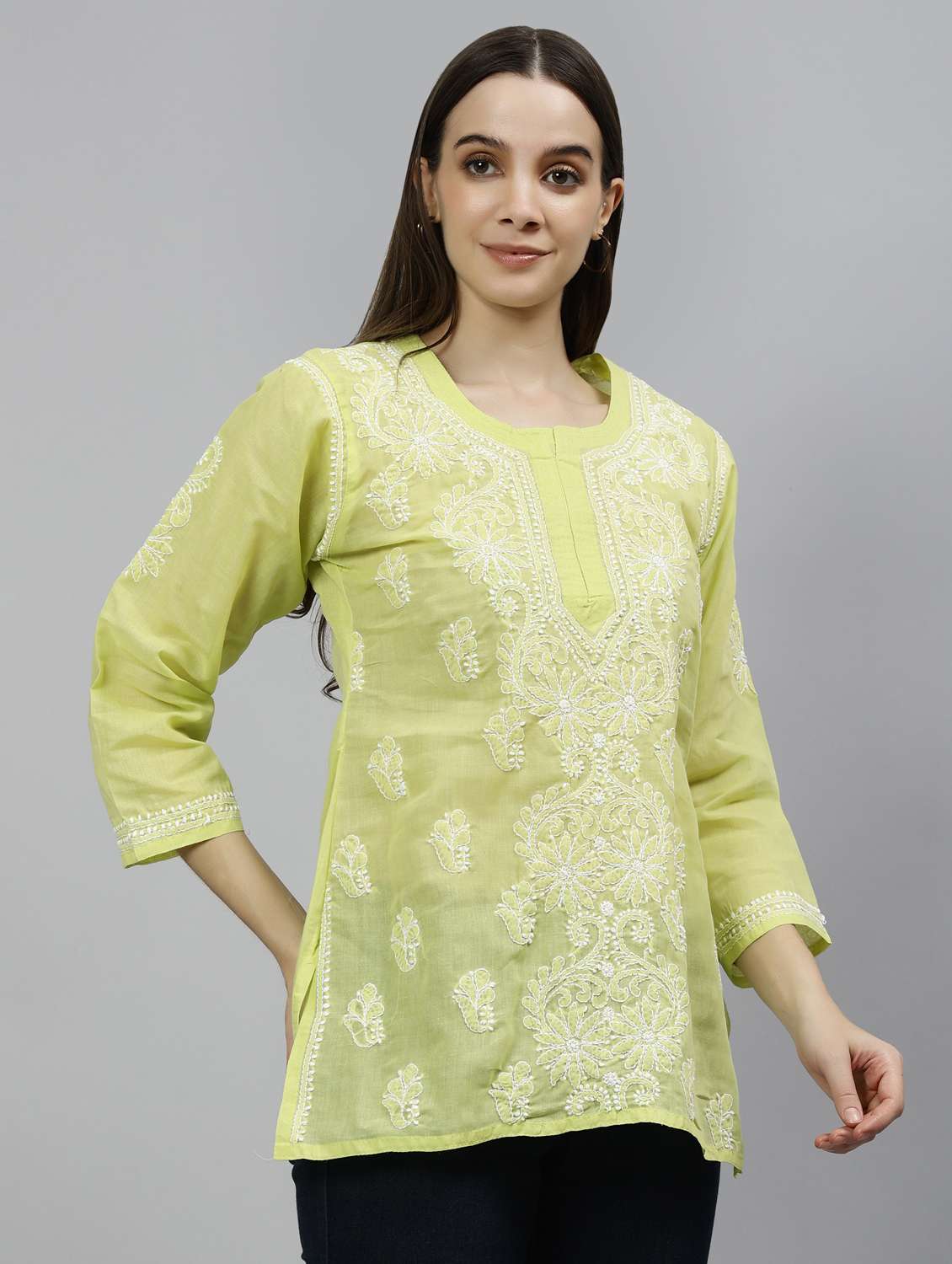 women three quarter sleeve straight kurti - 20884769 - Standard Image - 2