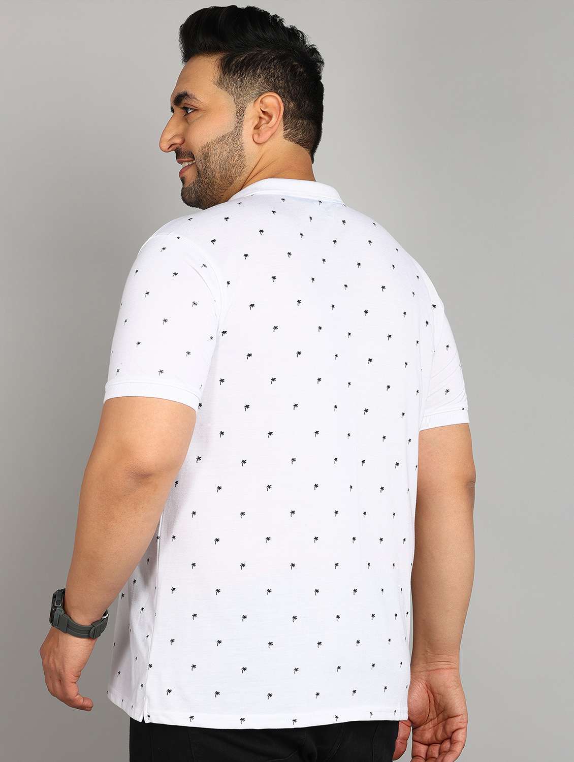 white cotton plus tshirt - 20885099 -  Standard Image - 2