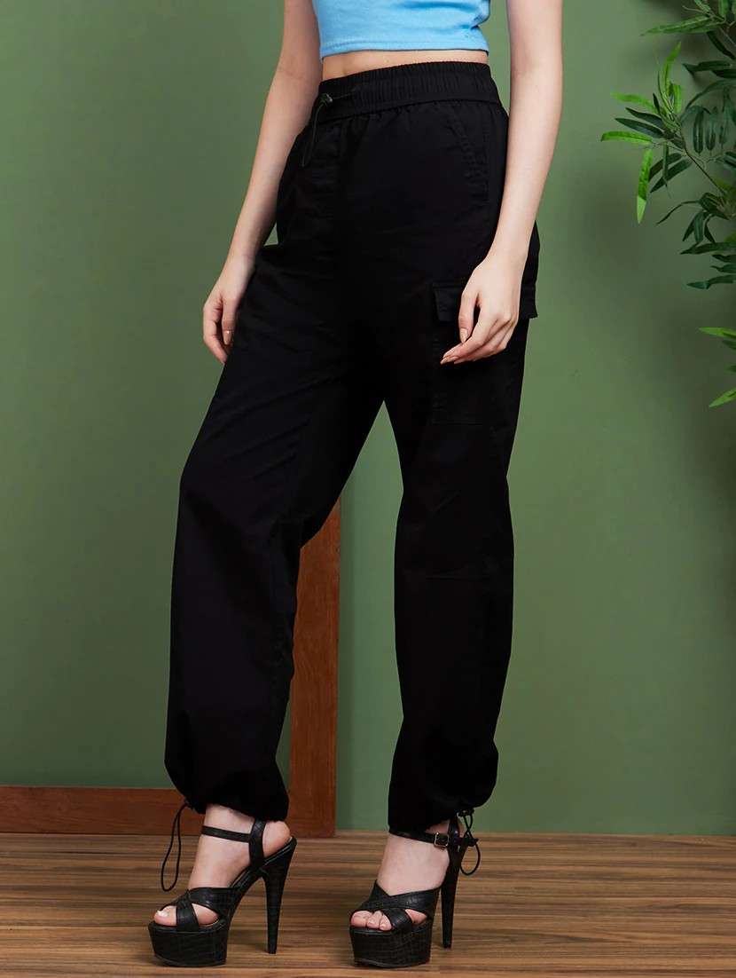 women solid parachute pant - 20885380 -  Standard Image - 2