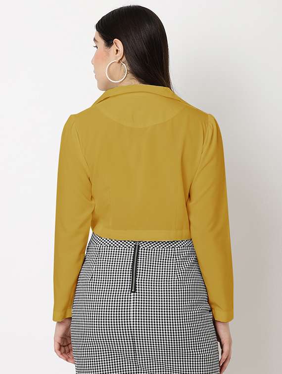 women solid lapel neck crop top - 20893710 -  Standard Image - 2