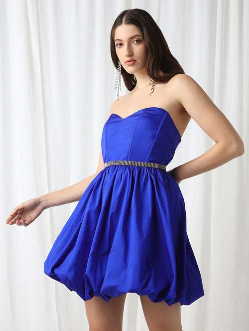 globus women blue strapless sweetheart neck panelled balloon party dress - 20901434 - Standard Image - 0