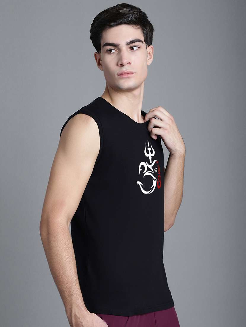 black cotton chest print tshirt - 20906835 - Standard Image - 2