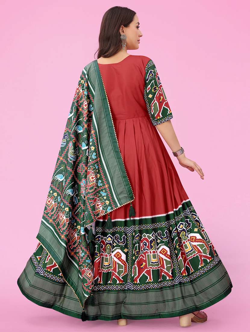 women red round neck flared gown - 20911598 -  Standard Image - 2