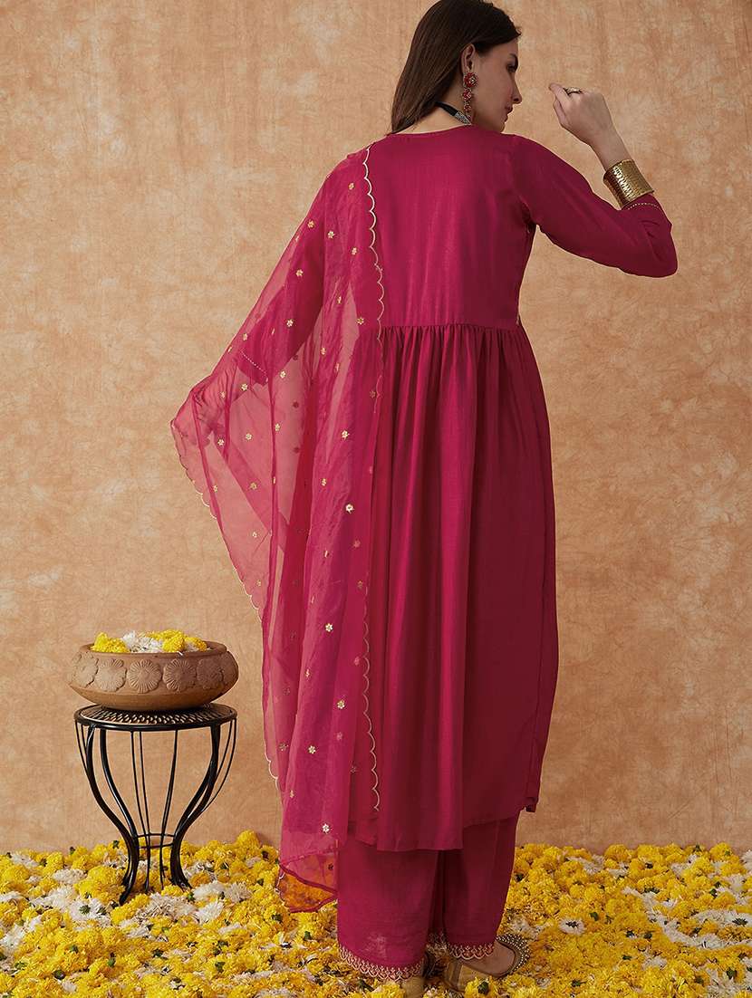 women three quarter sleeve kurta pant with dupatta set - 20912023 -  Standard Image - 2