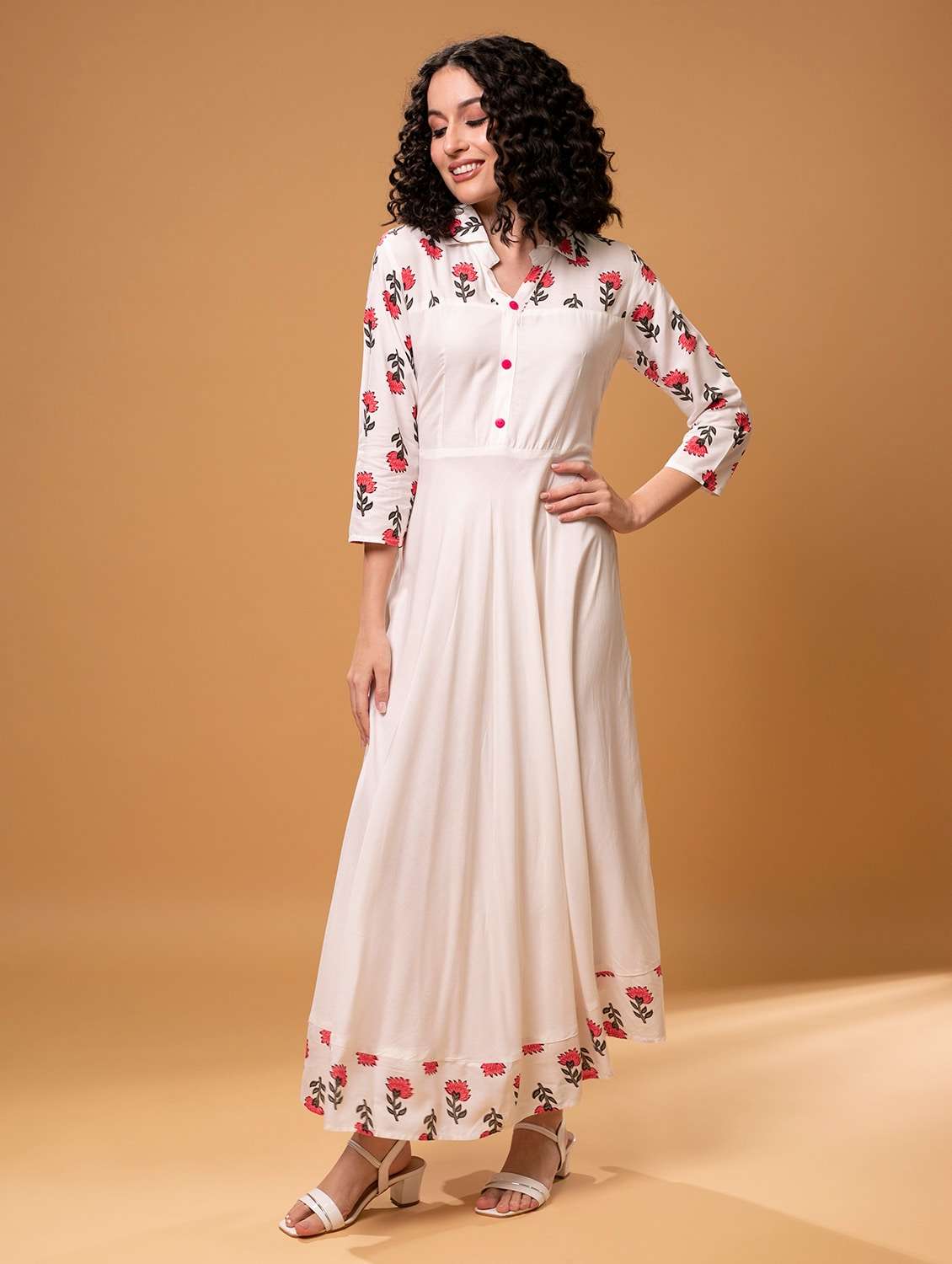 women's floral printed flared kurta - 20912184 -  Standard Image - 2
