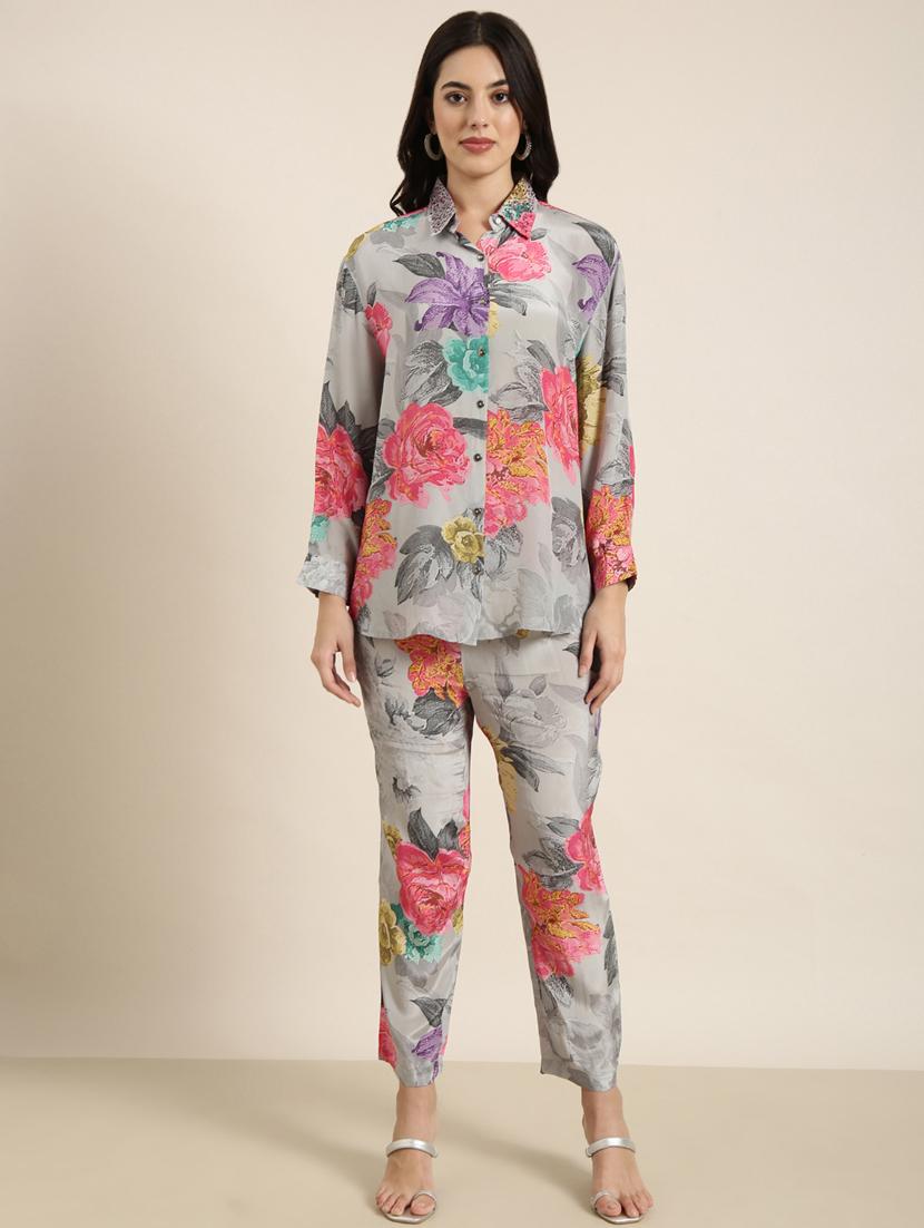 women grey floral printed shirt and trouser co-ord set - 20912328 - Zoom Image - 0