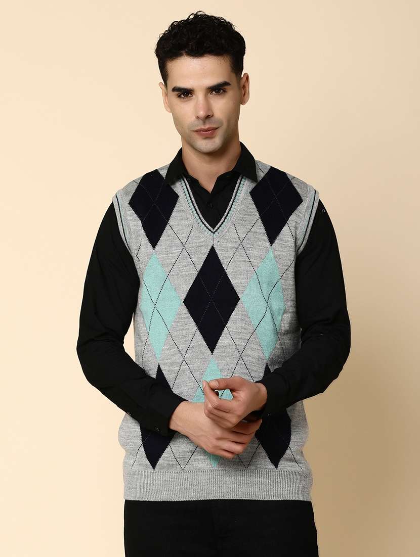men v-neck geometric pullover