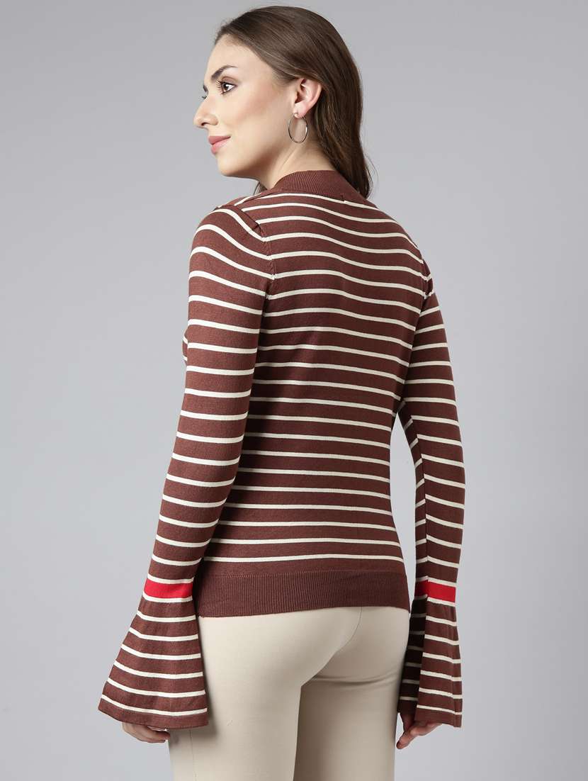 women's v-neck regular top - 20928840 - Standard Image - 2