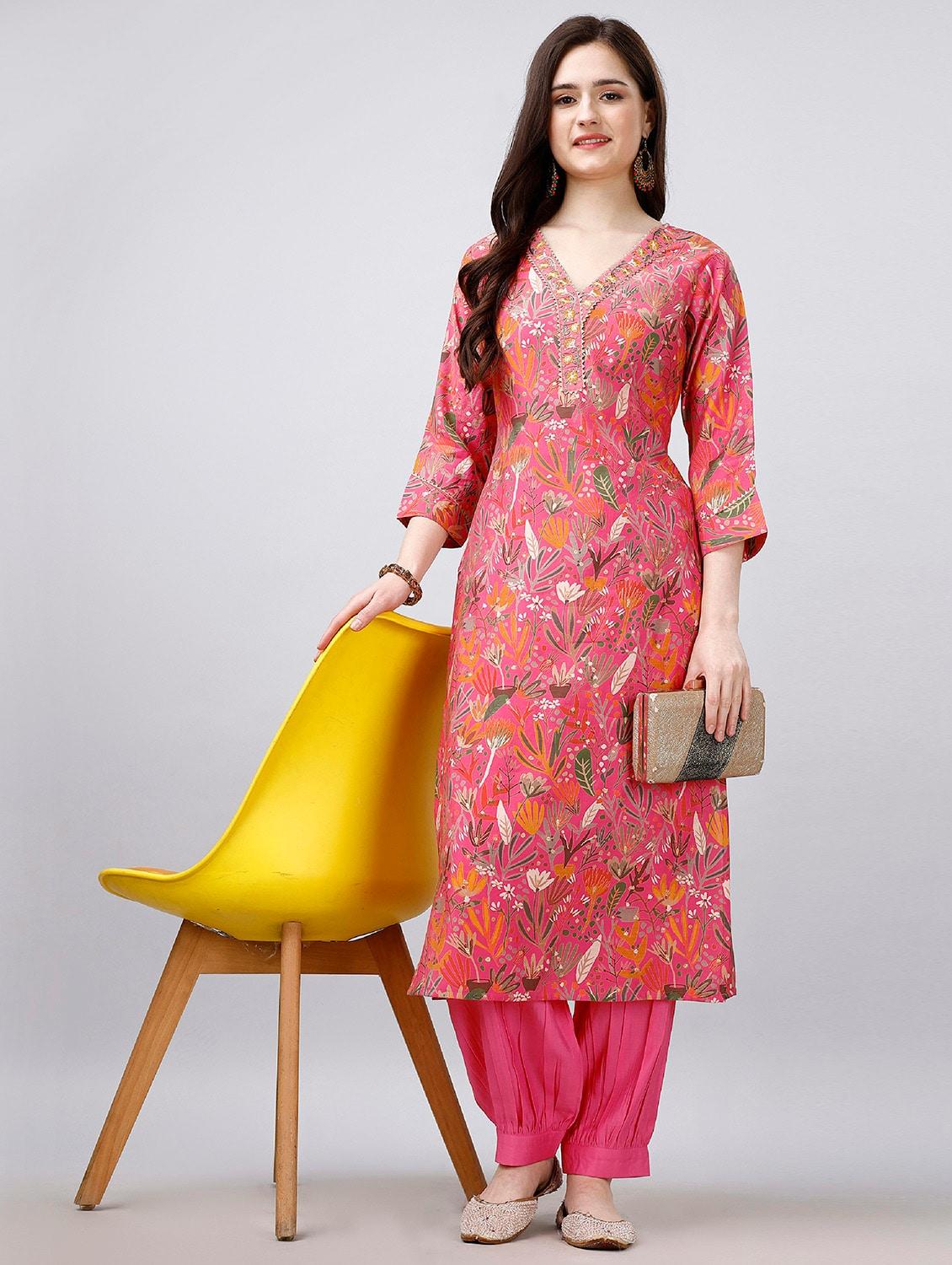 women pink v neck kurta salwar set