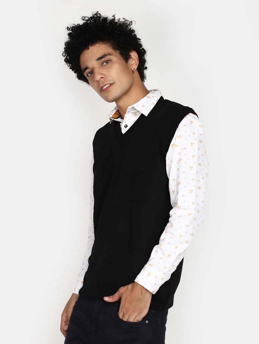 black solid sleeveless wool pullover - 20930250 -  Standard Image - 2