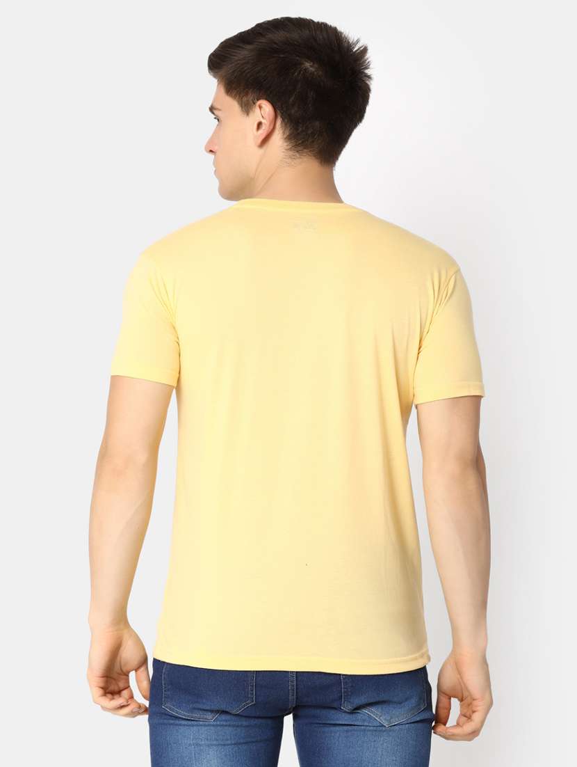 men round neck front print t-shirt - 20930282 -  Standard Image - 2