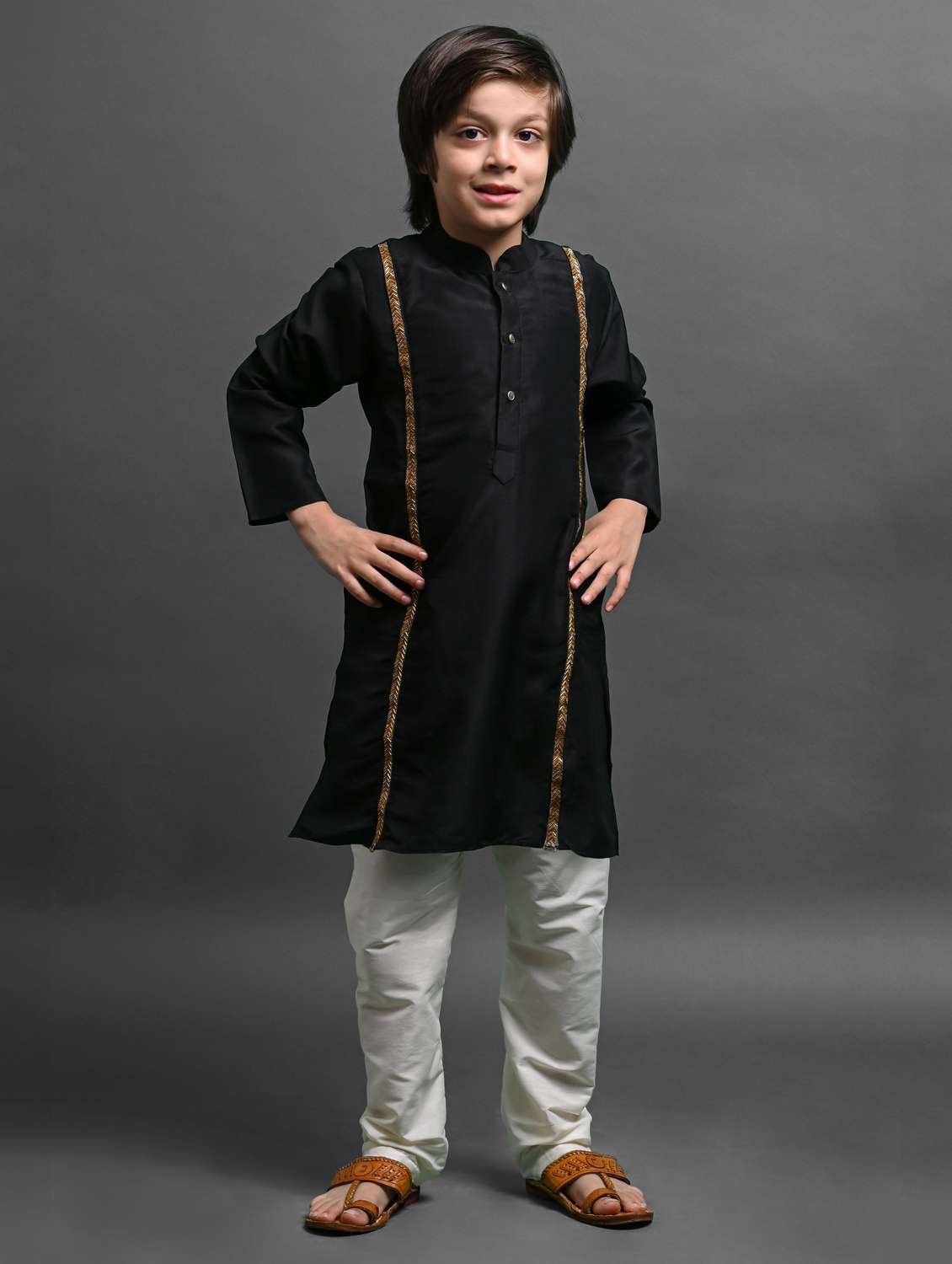 boys embroidered long sleeve kurta bottom set