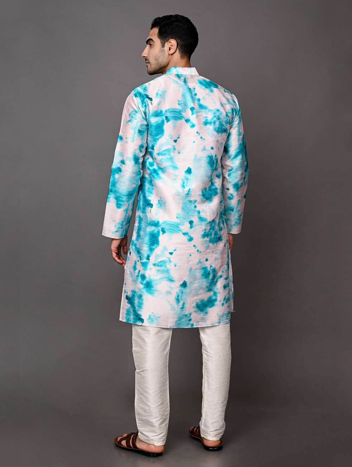 men light blue mandarin neck long kurtas - 20943651 -  Standard Image - 2
