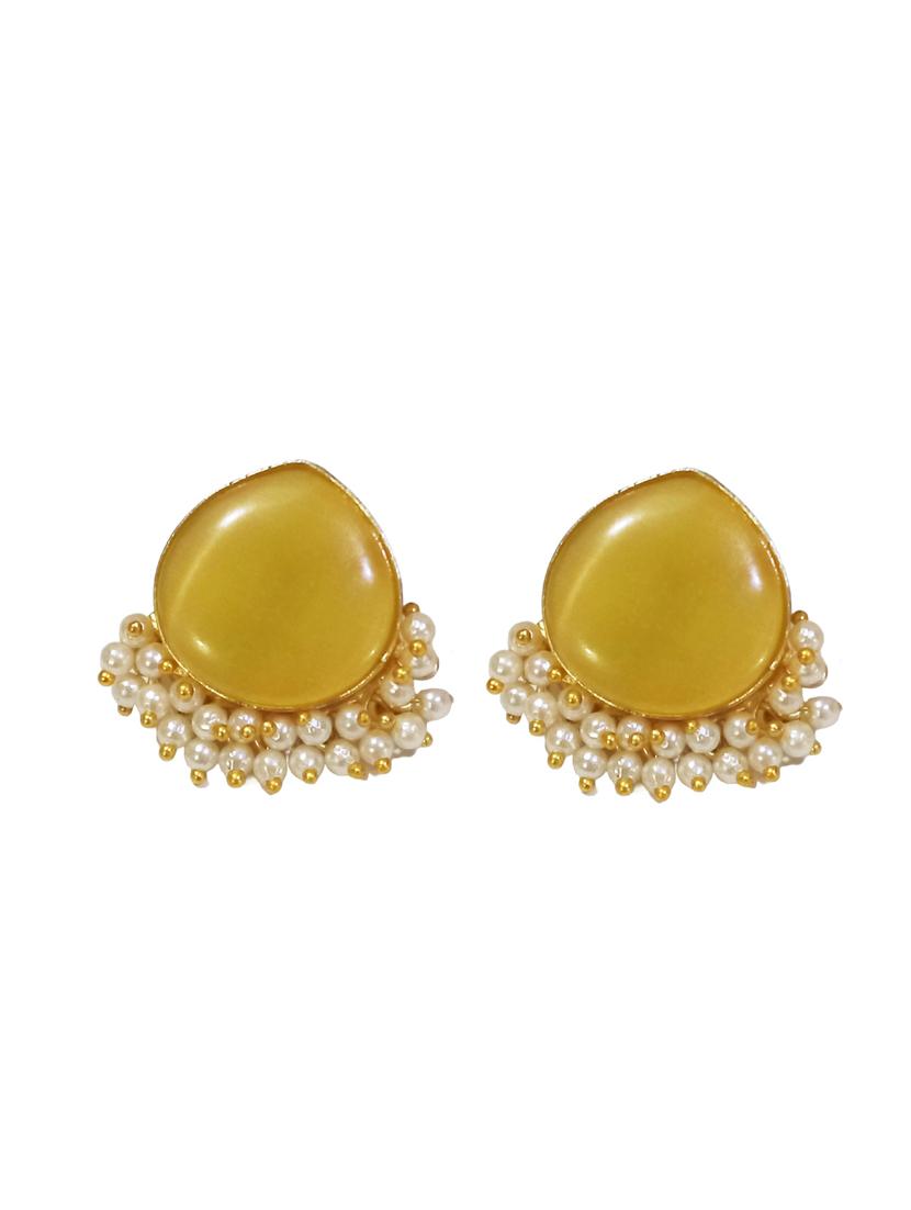 yellow alloy studs earrings - 20948291 - Standard Image - 2
