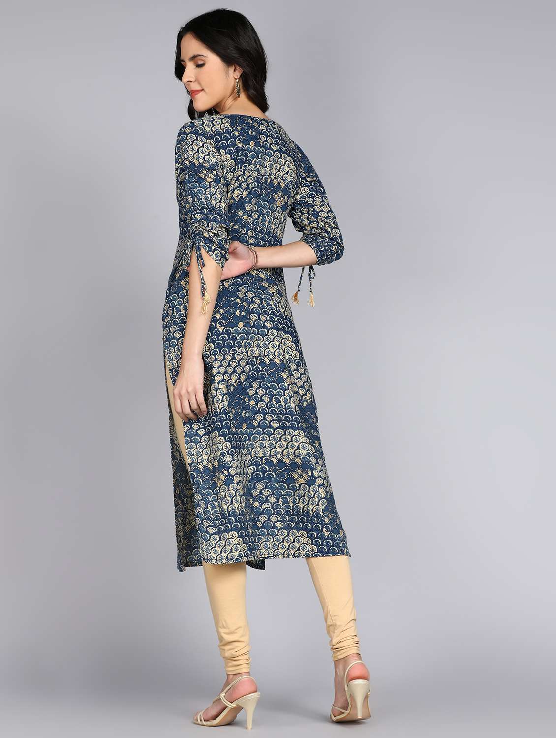 women blue round neck straight kurta - 20957639 -  Standard Image - 2