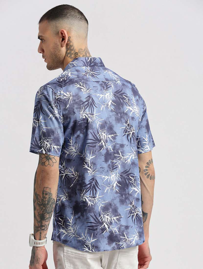 men collared short sleeve casual shirt - 20960746 - Standard Image - 2