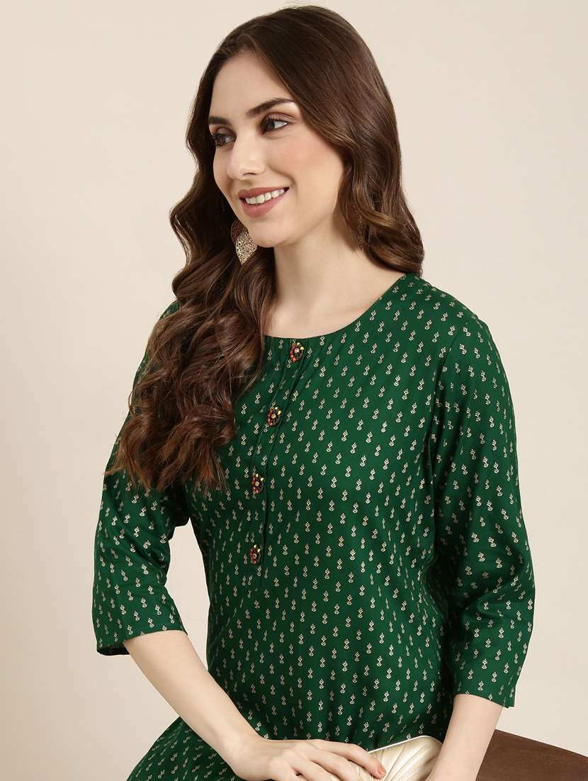 women three quarter sleeve straight kurta - 20960914 -  Standard Image - 7