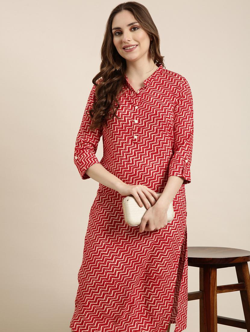 women red mandarin neck straight kurta - 20960927 - Standard Image - 7