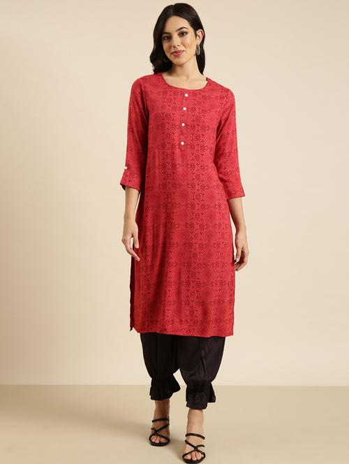 women red round neck straight kurta - 20960930 - Standard Image - 0