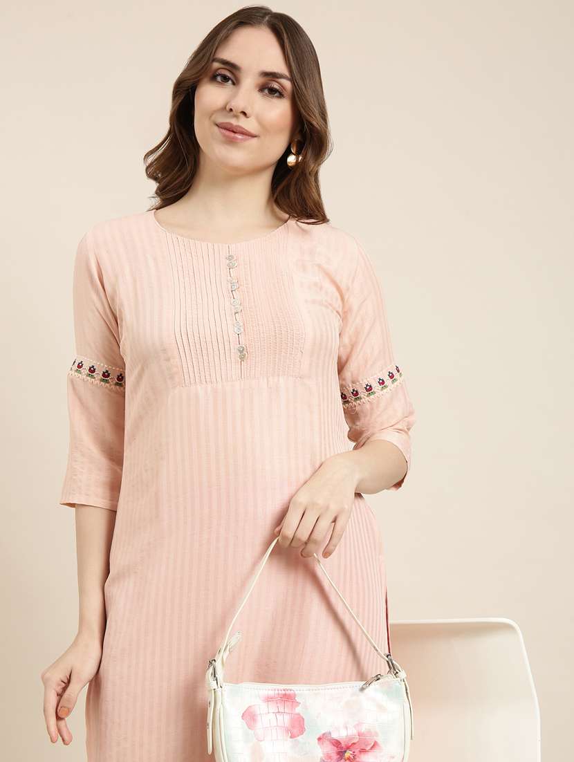 women peach round neck straight kurta - 20960933 -  Standard Image - 7